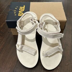 TEVA Women's Midform Universal Canvas Sandals